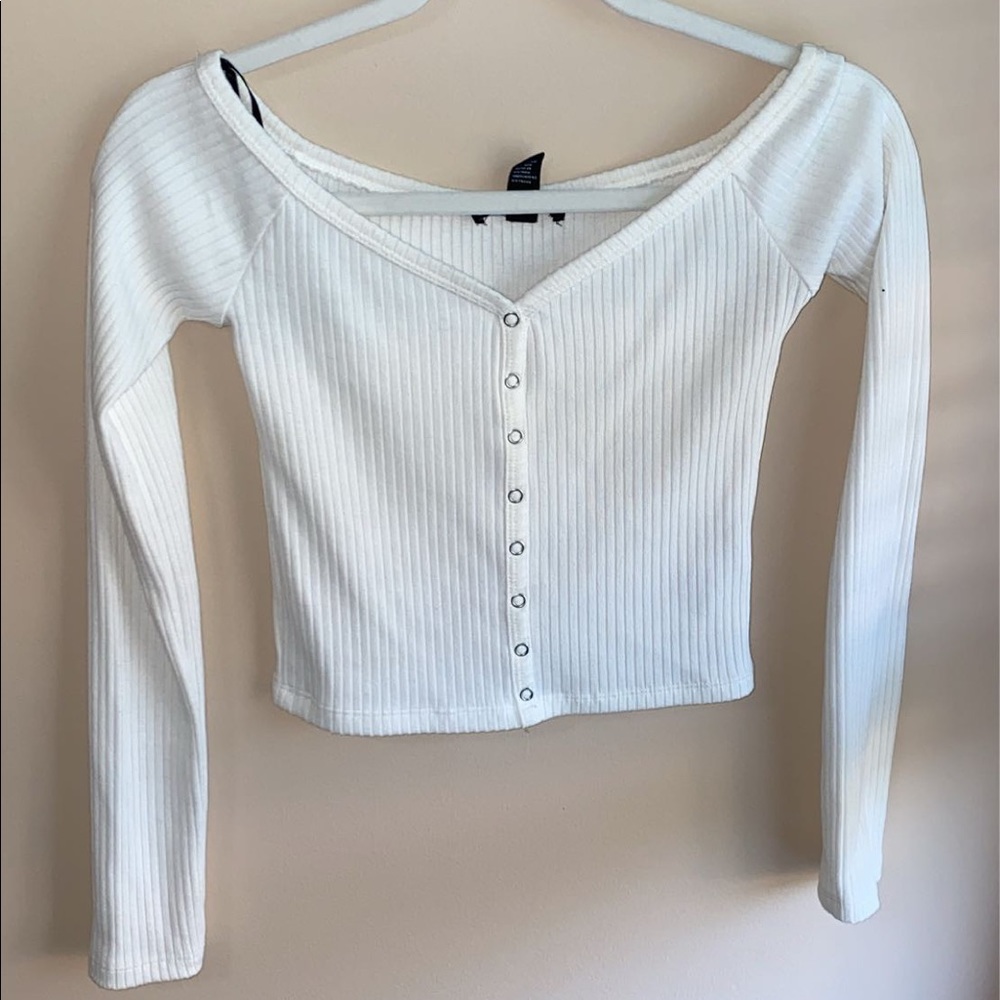 White cropped off-shoulder long sleeve shirt